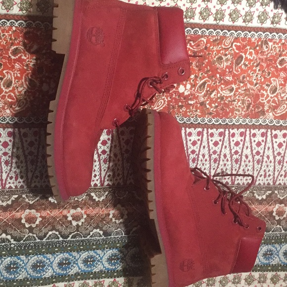 Timberland premium 6 in boot. 5.5 in Juniors. - Picture 5 of 5